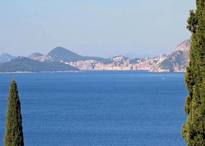 Casa vacanze Lovely Mediterranean Near The Cavtat