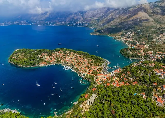 Lovely Mediterranean Near The Cavtat